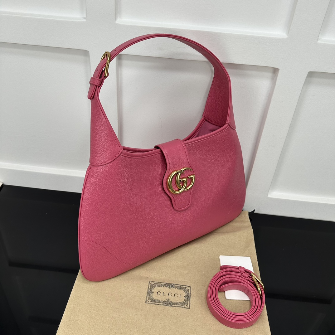 Gucci Hobo Bags